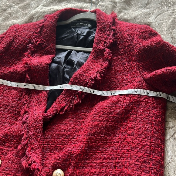 Zara Bloggers Favorite! Red Tweed Women's Jacket - Picture 3 of 9